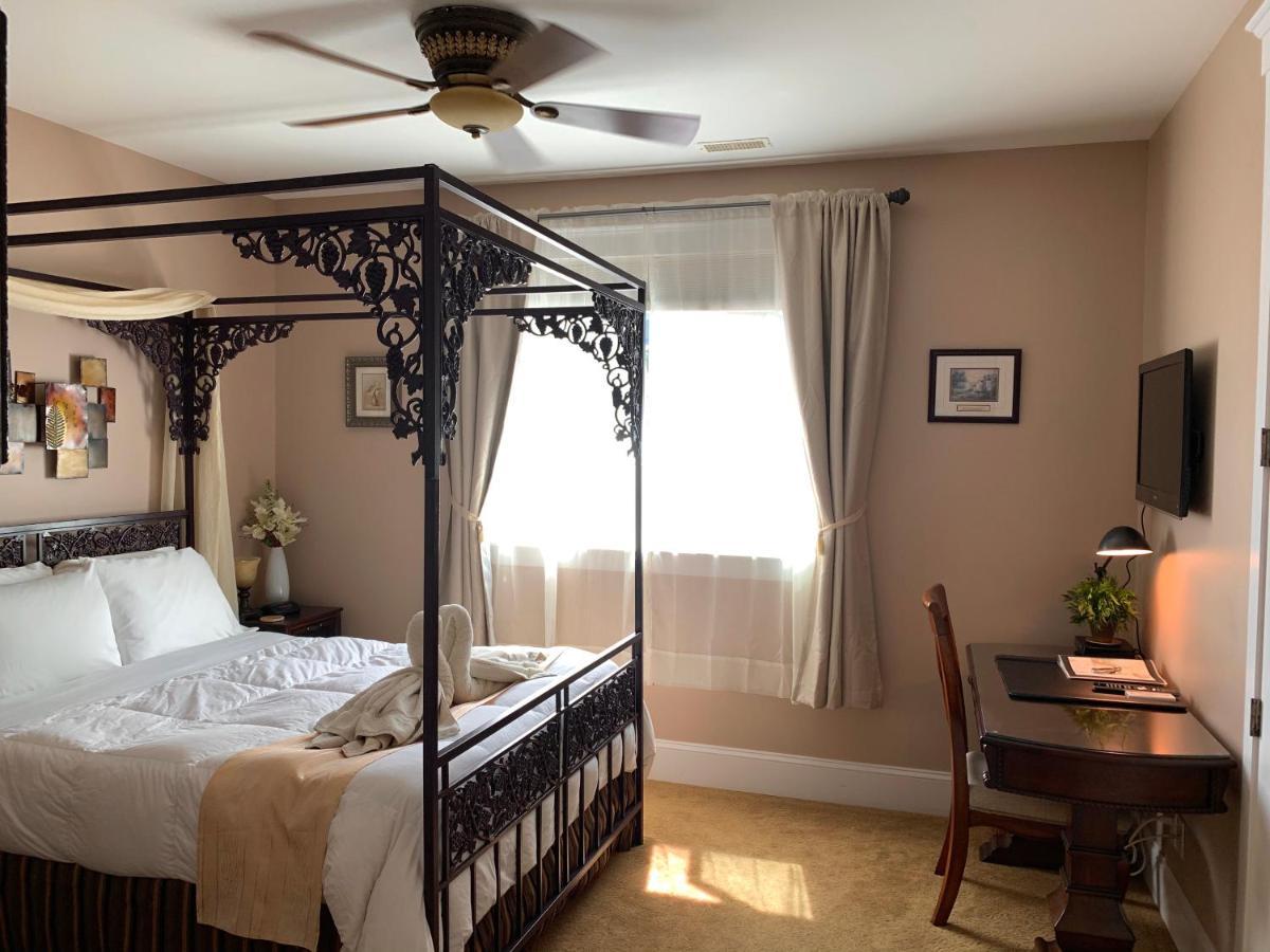 Eagle Rock Bed And Breakfast 슈메이너스 외부 사진